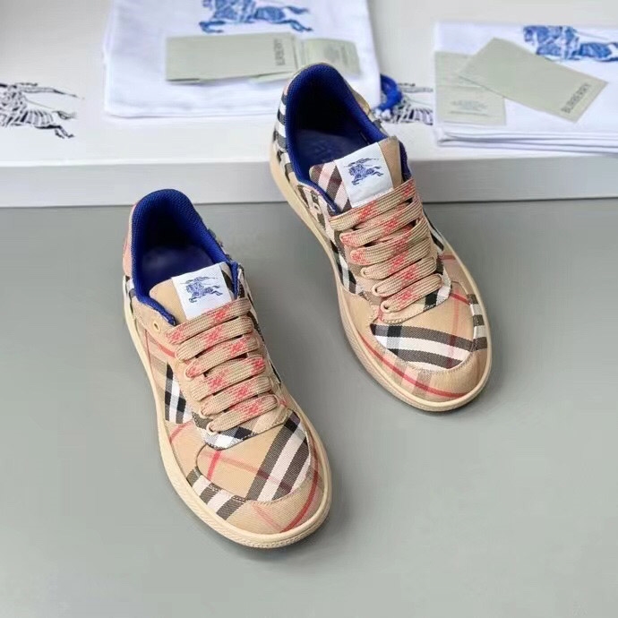 B**rry sneakers